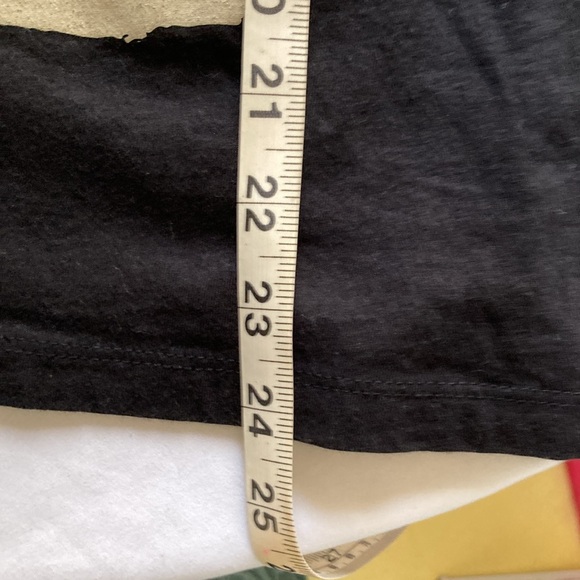 La Renyna ~ Aka: The Queen : Vintage playing card  Black V T-Shirt Retro style - Picture 8 of 8